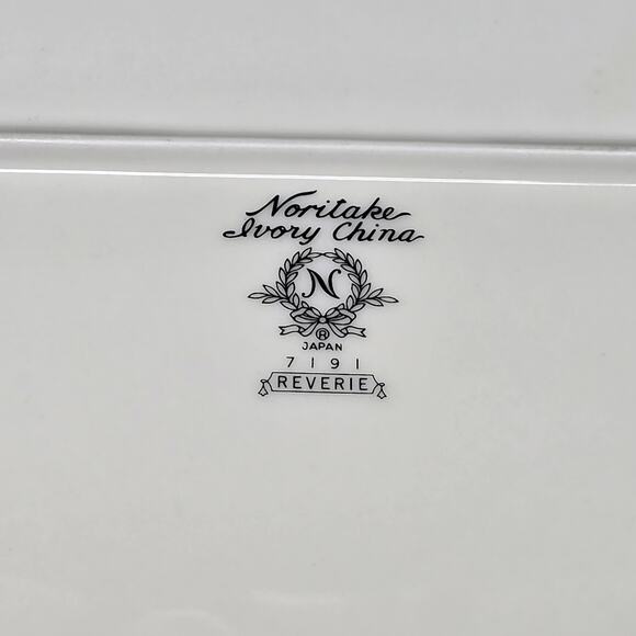 Reverie Noritake Ivory China Large Spring Floral Trim Serving Plate Platter 7191 - Picture 7 of 10